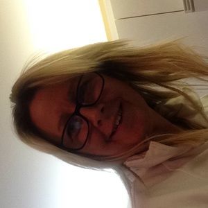 Meet your Posher, Isabelle